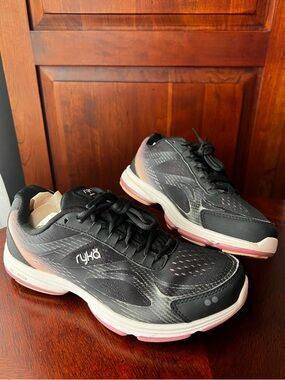 Ryka Devotion Plus 2, Size 6.5